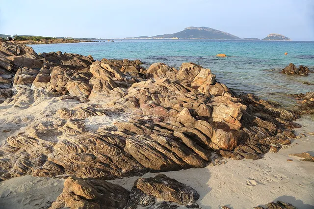Spiaggia di Sos Aranzos nel territorio di Olbia