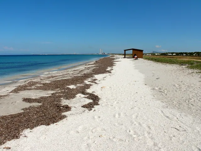 Spiaggia di Ezzi Mannu nel territorio di Stintino