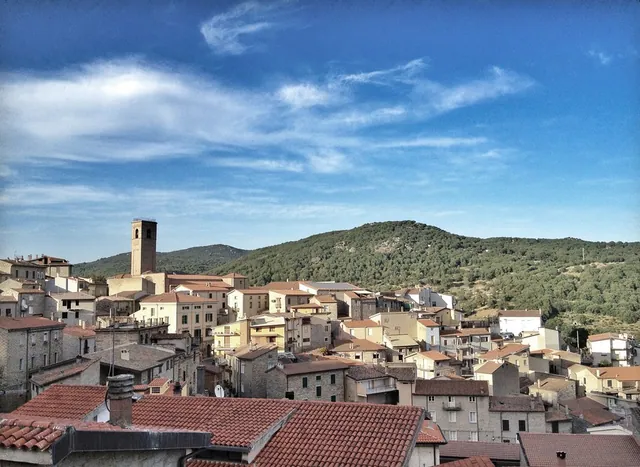 Panorama del borgo di Gavoi in Barbagia
