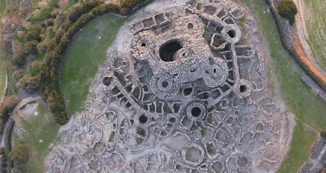 nuraghe_su_nuraxi_barumini