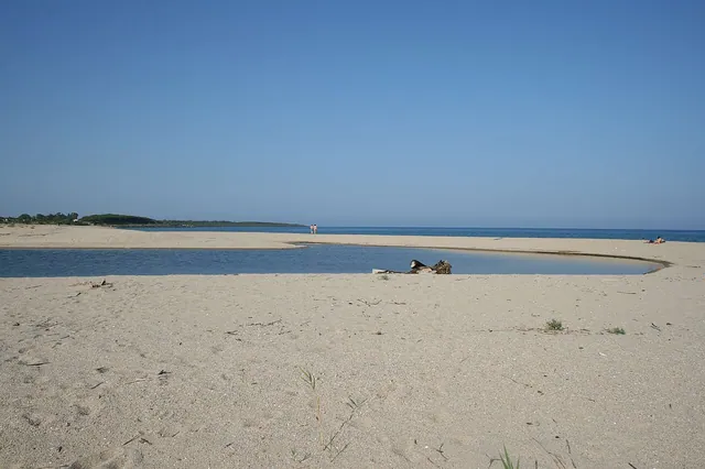 Spiaggia di Marina di Orosei vicino alla foce del Cedrino