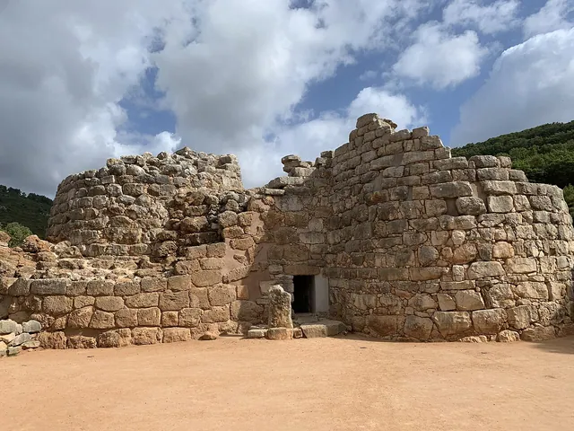 Complesso nuragico di Palmavera nel territorio di Alghero