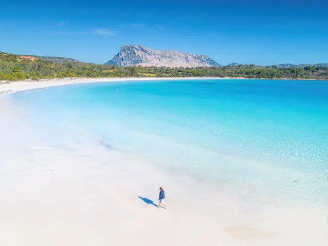 cala_brandinchi_sardegna