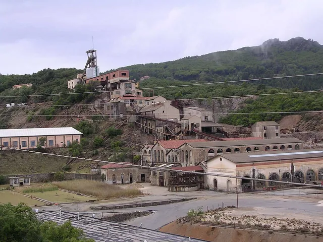 Edifici della miniera di Montevecchio nel sud-ovest della Sardegna