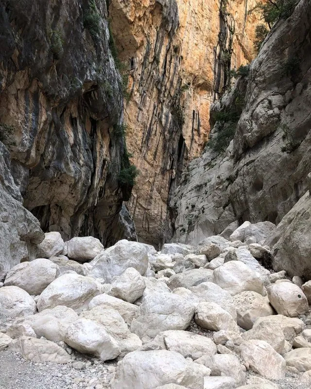 canyon_gorropu_urzulei_