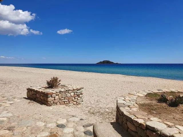 lido_delle_rose_lotzorai